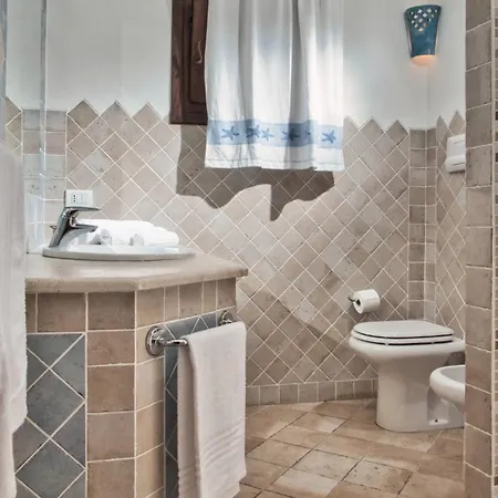 Big Pevero Sea View House 7 Two Bedrooms 度假居