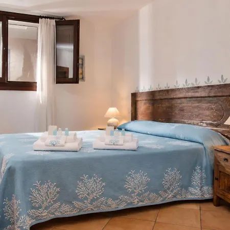Feriehus Big Pevero Sea View House 7 Two Bedrooms *